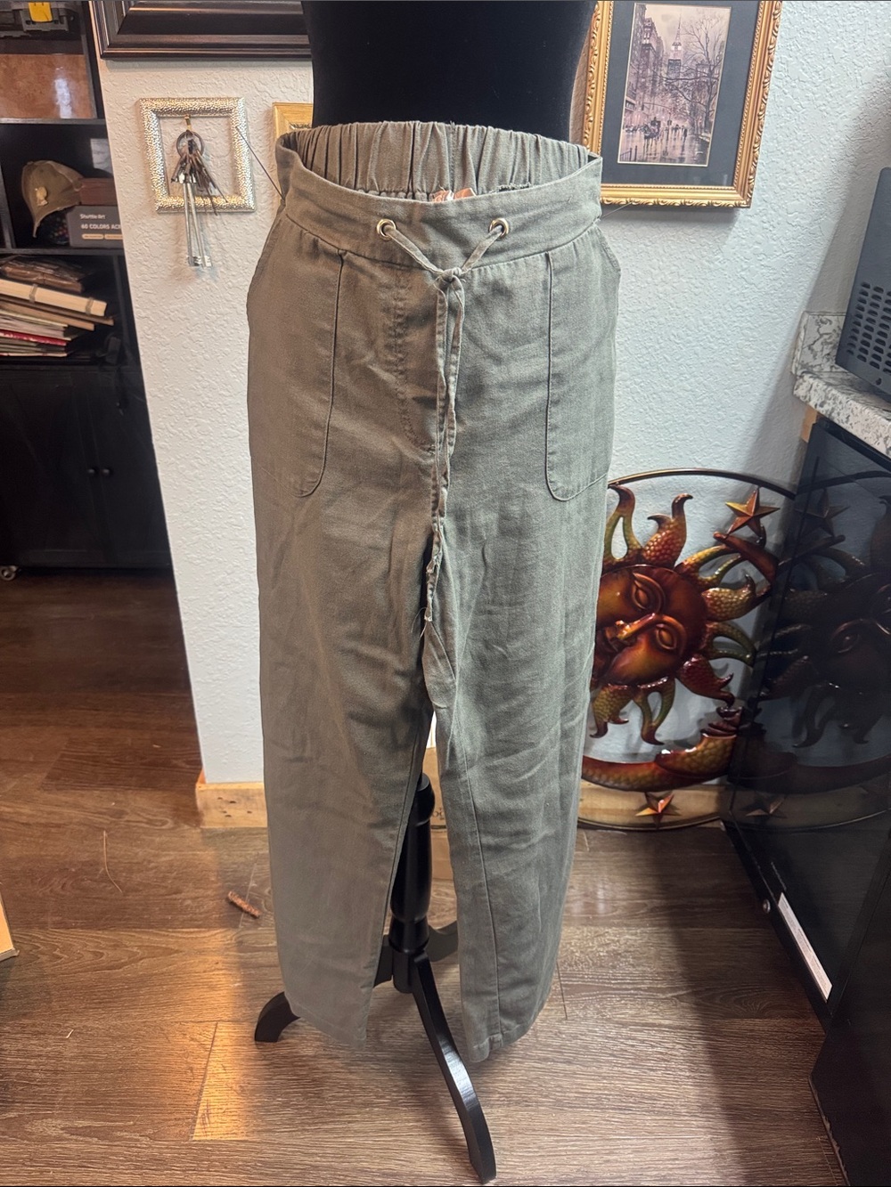 Casual Drawstring Pants in Olive Green